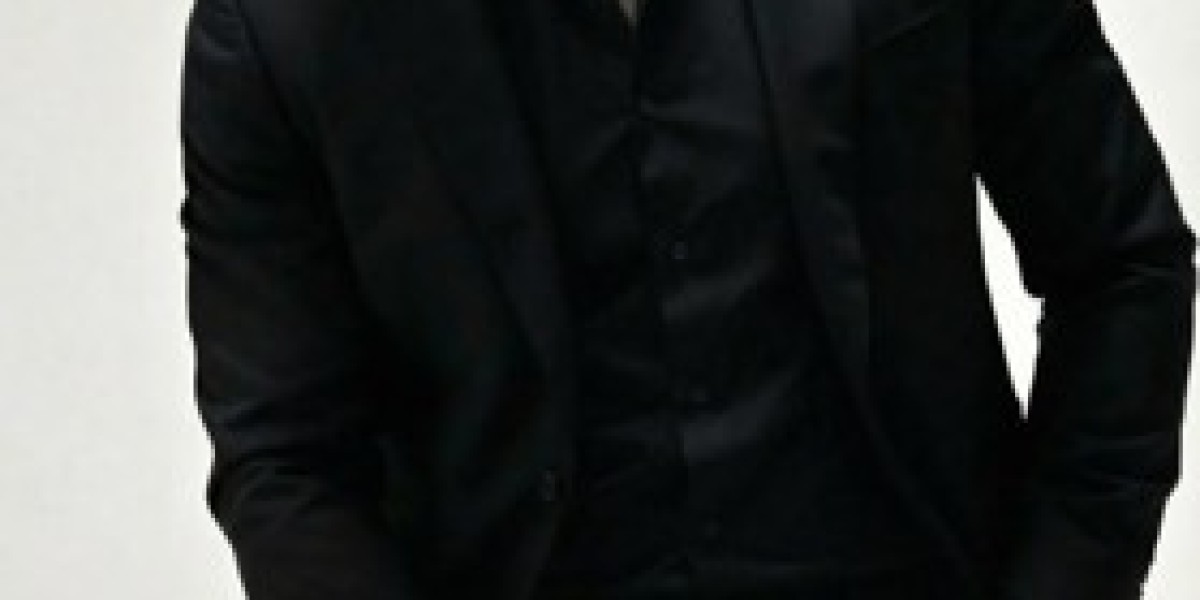 Winter Reunion: Fictional Characters Celebrate the Season